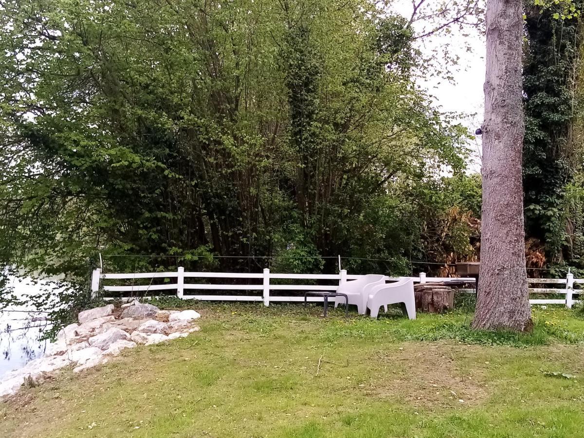 Havre De Paix Au Bords De L'Eure - Divers Hebergements Garennes-sur-Eure Eksteriør bilde