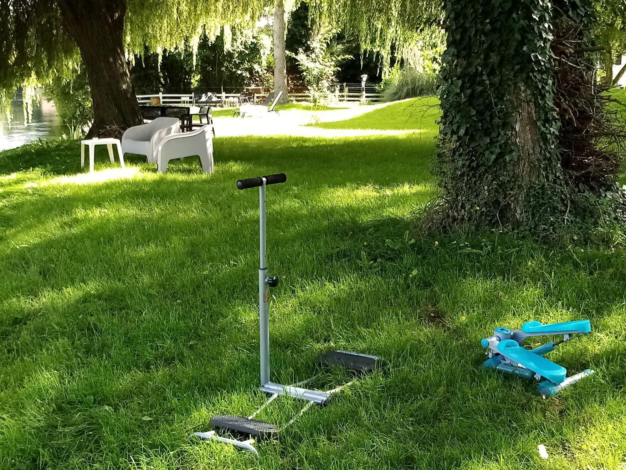 Havre De Paix Au Bords De L'Eure - Divers Hebergements Garennes-sur-Eure Eksteriør bilde